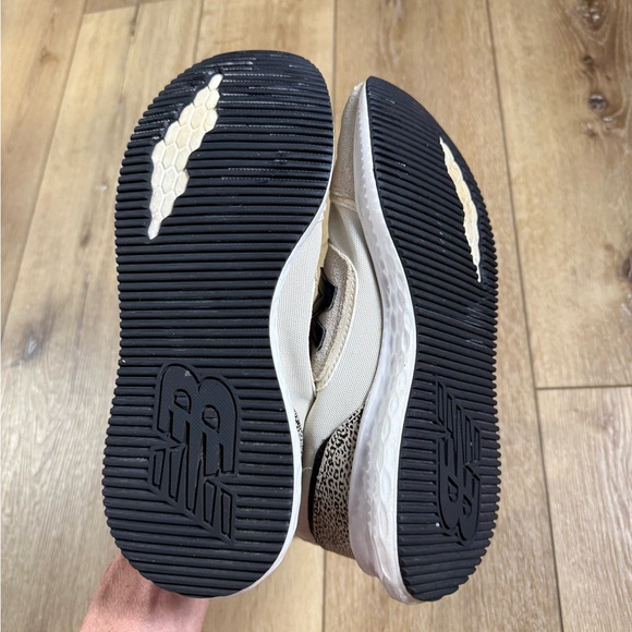 New Balance X-70 Women’s Size 9.5 Cheetah Print Cream and Black Sneakers - Picture 8 of 10